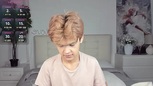 Snapshot of Felix_Rey chatting on October 8, 2025, 5:24 pm Felix Rey online show from October 8, 2025, 5:24 pm