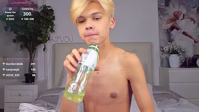 Felix Rey online show from February 18, 2025, 10:36 pm