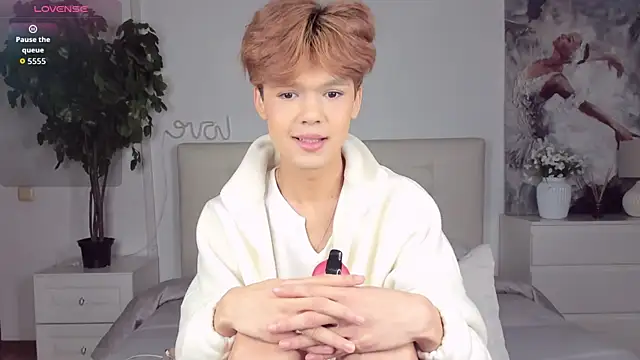 Snapshot of Felix_Rey chatting on September 24, 2025, 4:24 pm Felix Rey online show from September 24, 2025, 4:24 pm