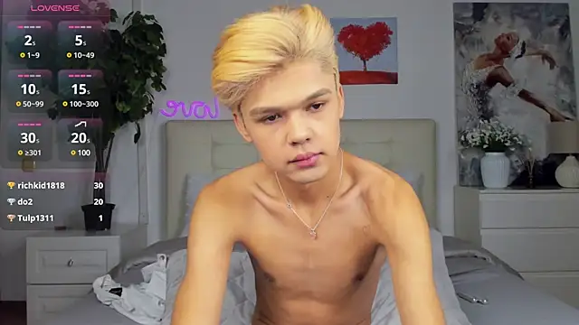 Felix Rey online show from February 15, 2025, 8:56 pm