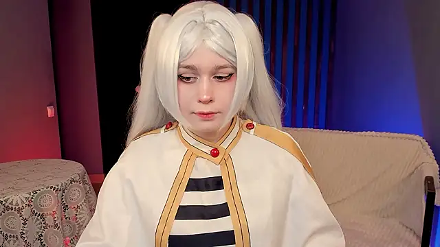 FioraMarmoris online show from January 15, 2026, 5:27 pm