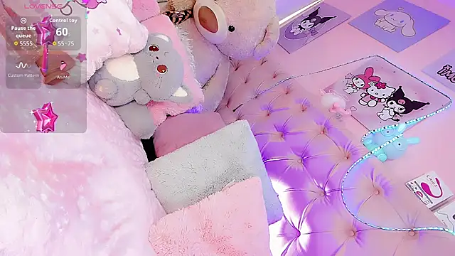 Cute Roxxy online show from May 31, 2026, 6:09 pm