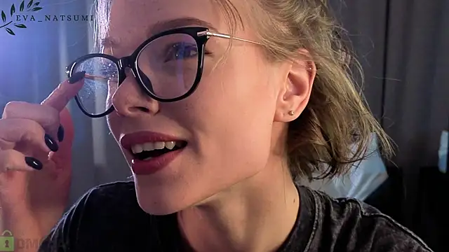 Eva Natsumi online show from September 27, 2025, 4:24 pm