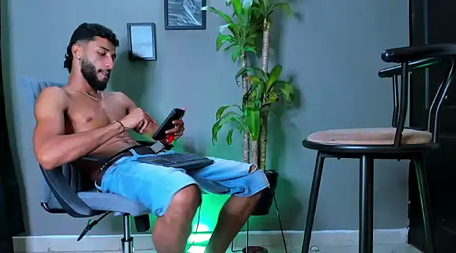 Damian 022 online show from January 24, 2025, 10:51 pm