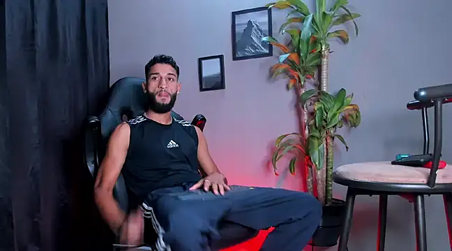 Damian 022 online show from December 19, 2024, 2:13 pm