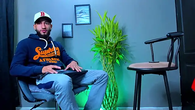 Damian 022 online show from October 6, 2025, 12:06 pm