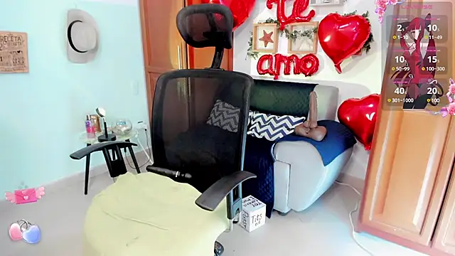 doris cruz online show from February 26, 2025, 4:27 pm