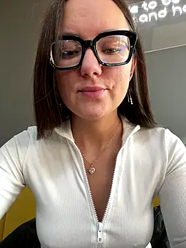 Snapshot of NarcissaHot chatting on October 1, 2025, 2:06 am NarcissaHot online show from October 1, 2025, 2:06 am