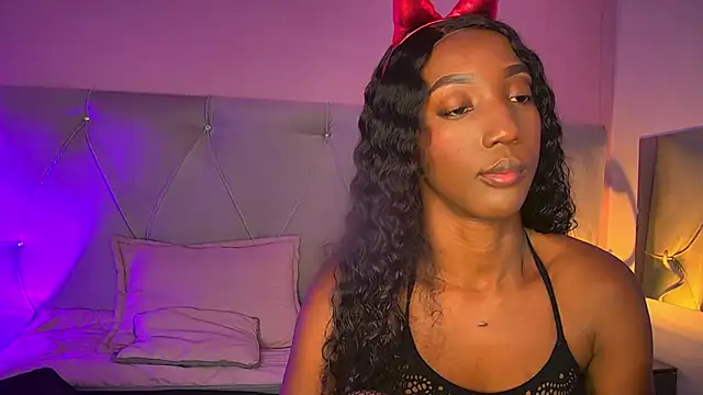 FiorelaLenin online show from April 14, 2026, 7:30 pm