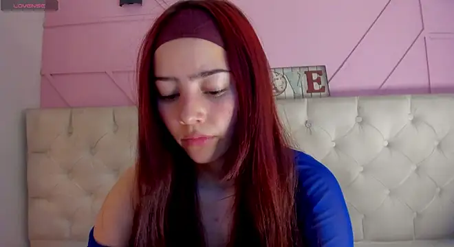 Alejita699 online show from April 9, 2026, 7:09 pm