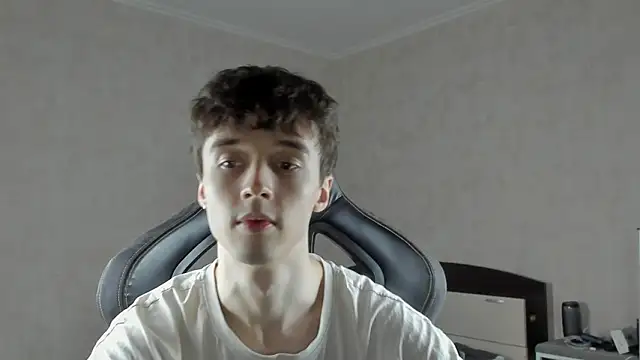 MasonWarholl online show from February 28, 2026, 10:42 pm