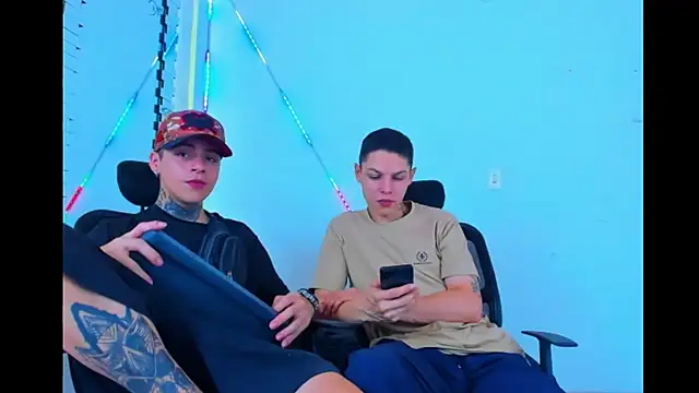 Snapshot of HOT_boy2025 chatting on September 25, 2025, 3:34 am HOT boy2025 online show from September 25, 2025, 3:34 am