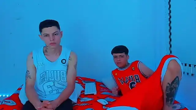 HOT boy2025 online show from January 9, 2025, 3:26 am