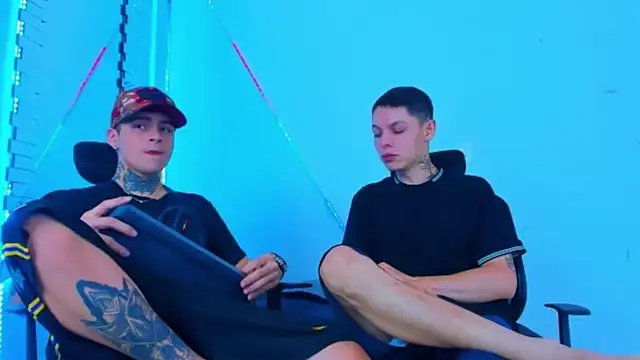 Snapshot of HOT_boy2025 chatting on September 27, 2025, 11:27 am HOT boy2025 online show from September 27, 2025, 11:27 am