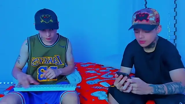 HOT boy2025 online show from December 25, 2024, 11:53 pm