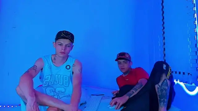 HOT boy2025 online show from January 30, 2025, 9:14 pm