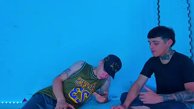 HOT boy2025 online show from February 1, 2025, 12:29 am