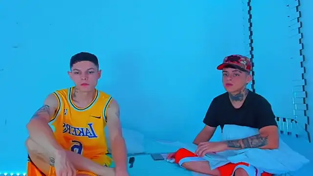 HOT boy2025 online show from January 20, 2025, 11:21 pm
