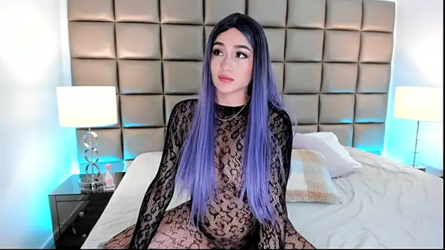 Snapshot of AnnyHizzle chatting on March 14, 2025, 1:27 am AnnyHizzle online show from March 14, 2025, 1:27 am