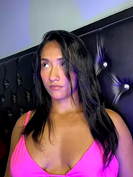 mailyreid online show from November 26, 2025, 3:39 am