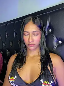 Snapshot of mailyreid chatting on October 26, 2025, 4:35 am mailyreid online show from October 26, 2025, 4:35 am