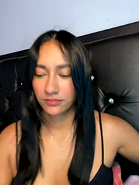 Snapshot of mailyreid chatting on September 13, 2025, 6:19 pm mailyreid online show from September 13, 2025, 6:19 pm