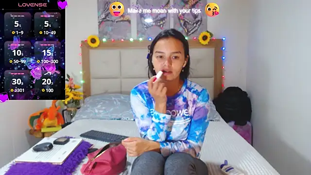 valentina hearts online show from January 15, 2025, 12:51 am