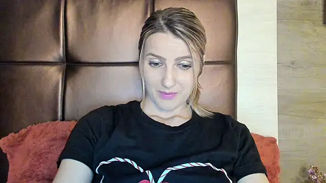 Adda bentos online show from March 14, 2025, 7:23 pm