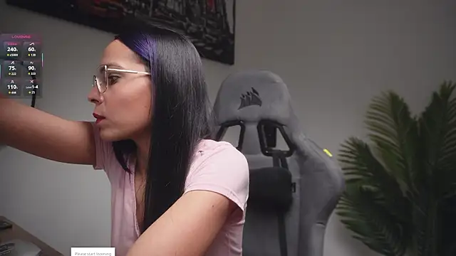 Snapshot of little-eli chatting on February 22, 2026, 7:04 pm little-eli online show from February 22, 2026, 7:04 pm