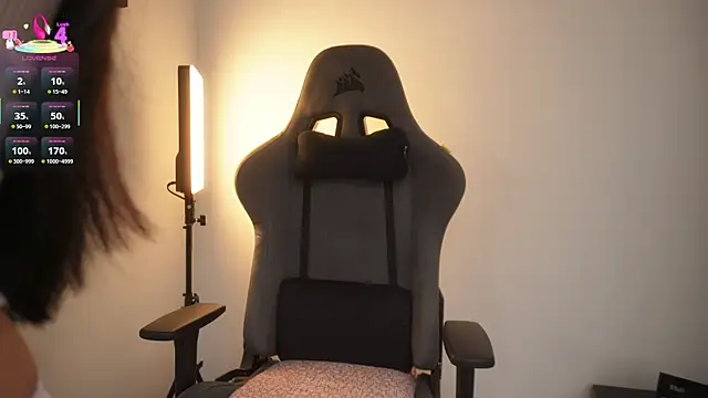 Snapshot of little-eli chatting on October 29, 2025, 7:13 pm little-eli online show from October 29, 2025, 7:13 pm