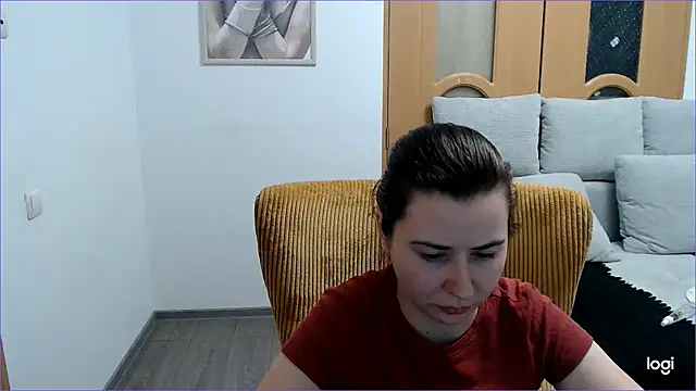 VioletaFlower7 online show from March 26, 2026, 9:13 pm