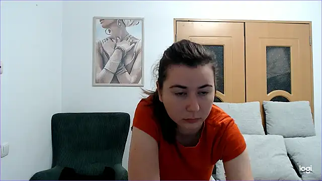 Snapshot of VioletaFlower7 chatting on November 1, 2025, 7:35 am VioletaFlower7 online show from November 1, 2025, 7:35 am