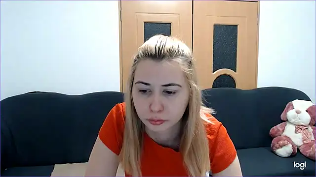 VioletaFlower7 online show from March 3, 2025, 9:24 am