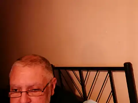 100Tauros online show from September 19, 2025, 8:57 pm