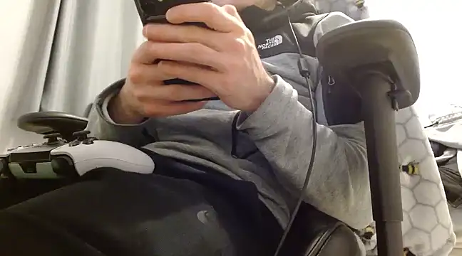 Snapshot of Irishbubblebutt69 chatting on December 22, 2024, 7:10 pm Irishbubblebutt69 online show from December 22, 2024, 7:10 pm