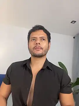 Nate Ocean online show from December 20, 2025, 12:02 am