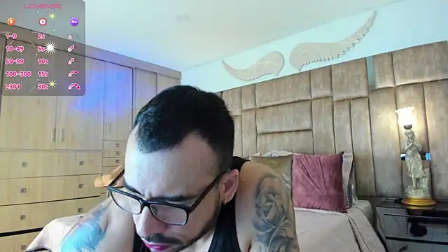 Snapshot of petterwilly1 chatting on October 15, 2025, 3:09 pm petterwilly1 online show from October 15, 2025, 3:09 pm