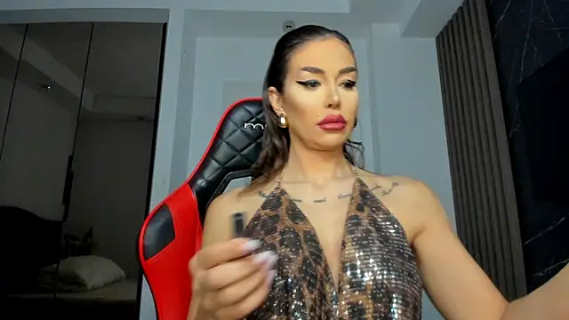 Snapshot of Alessa_Burns chatting on January 4, 2025, 3:29 am Alessa Burns online show from January 4, 2025, 3:29 am