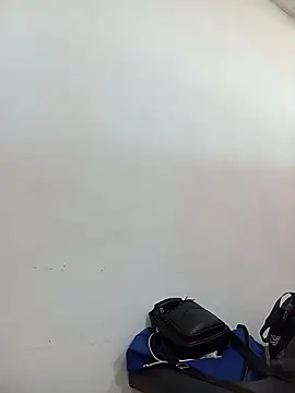 XGabrielaXX online show from October 11, 2025, 1:23 pm