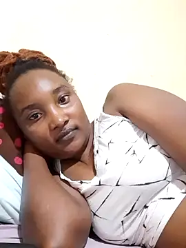 StacyGee24 online show from January 21, 2025, 4:16 pm