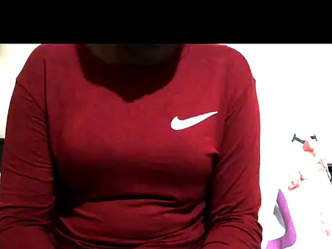 StacyGee24 online show from December 16, 2024, 3:22 pm