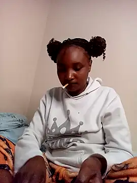 StacyGee24 online show from October 30, 2025, 10:13 am