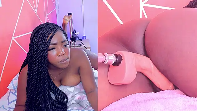zoeethompson cm online show from February 25, 2025, 10:09 pm