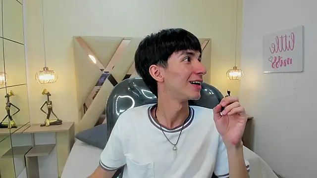 Jake evans online show from November 22, 2025, 12:59 pm