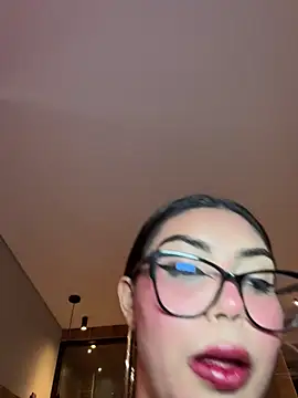 Snapshot of zui_lu chatting on October 13, 2025, 3:08 am zui lu online show from October 13, 2025, 3:08 am