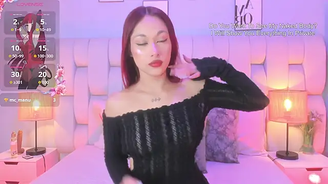 Snapshot of SkinnyFoxy chatting on June 9, 2026, 8:32 pm SkinnyFoxy online show from June 9, 2026, 8:32 pm