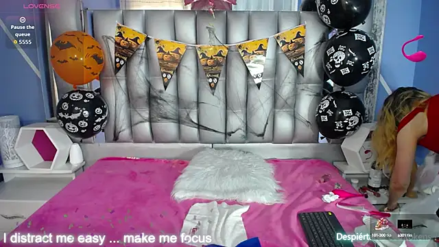 Snapshot of sophia_ny chatting on October 12, 2025, 1:12 pm sophia ny online show from October 12, 2025, 1:12 pm