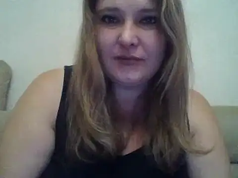 ParisMimi online show from October 2, 2025, 8:50 am