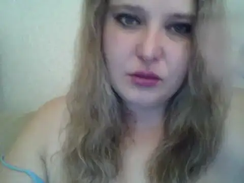 ParisMimi online show from October 14, 2025, 7:42 am