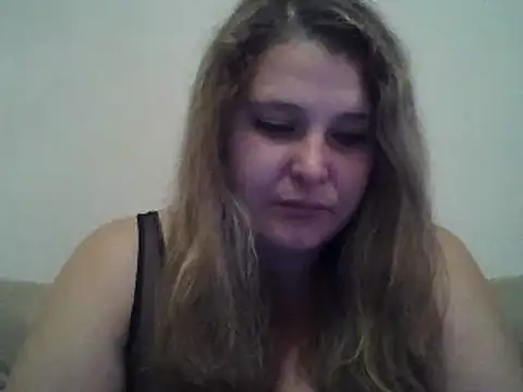 ParisMimi online show from October 15, 2025, 10:12 am